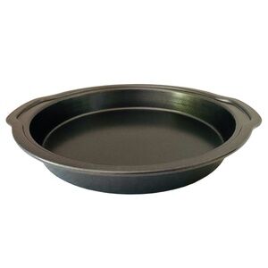 One Pampered Chef Nonstick 9" Cake Pan